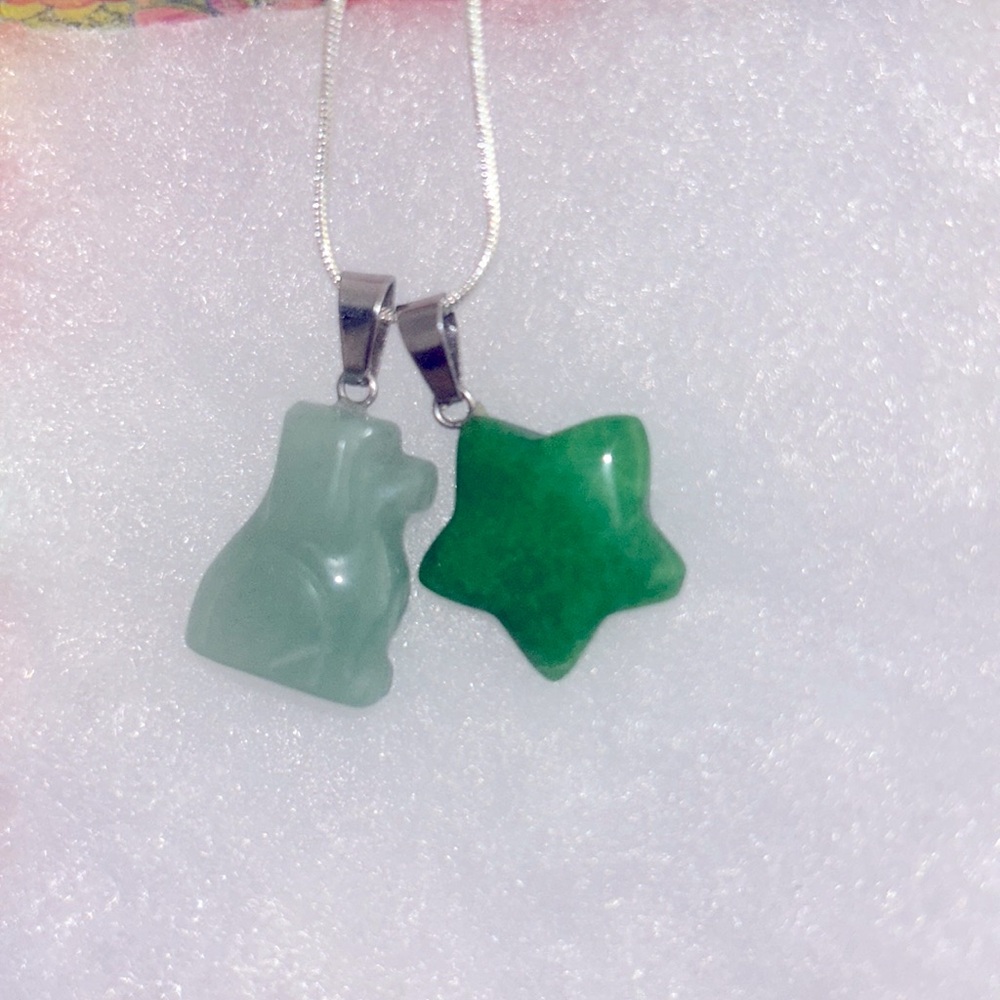 Boho Hippie Jade Dog 🐕 and Star ⭐️ Sterling Silver Necklace 16”